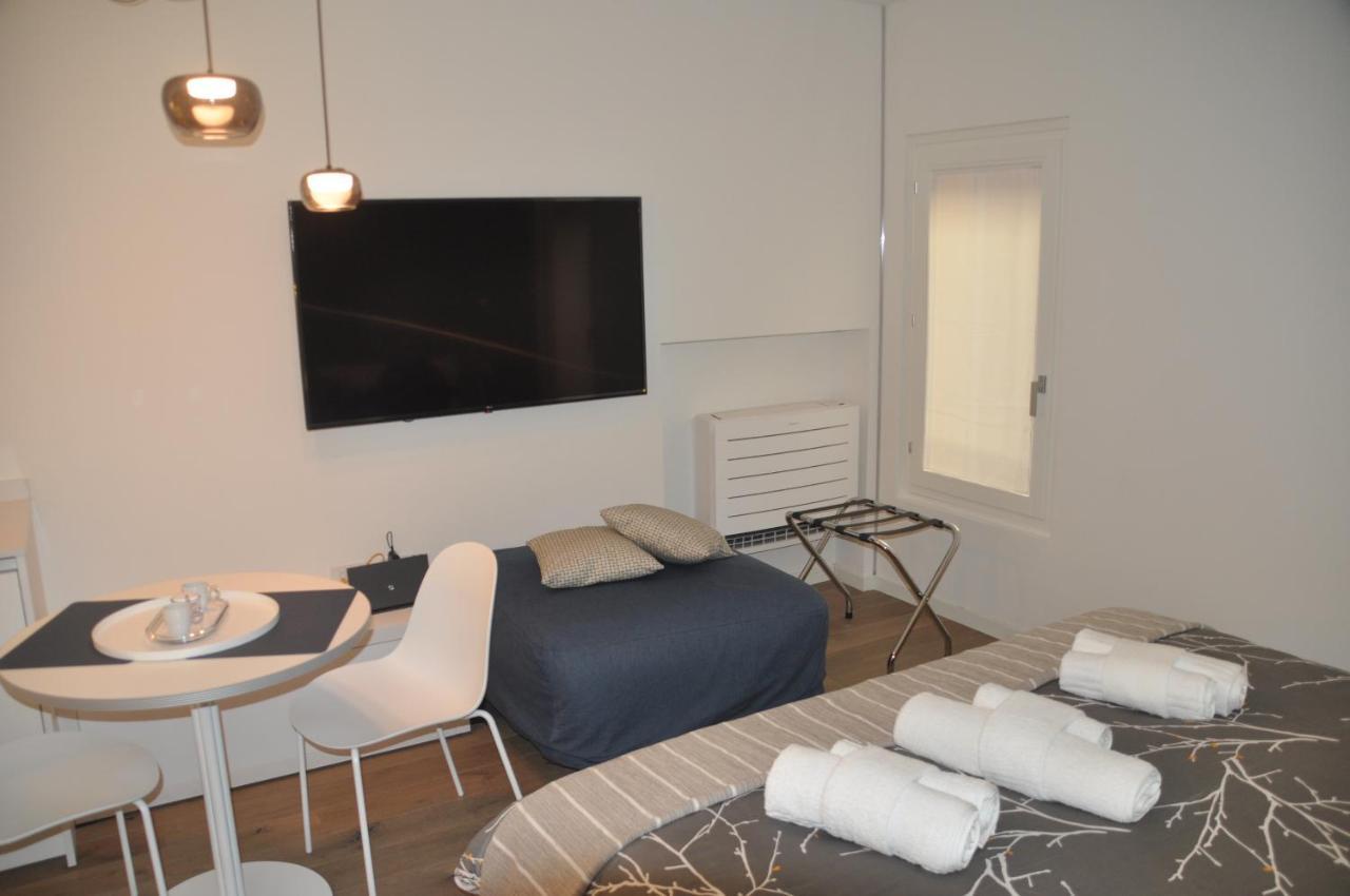 Modena Charme Belle Arti Appartement Buitenkant foto